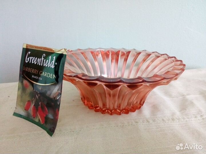 Салатники,конфетницы все по 50