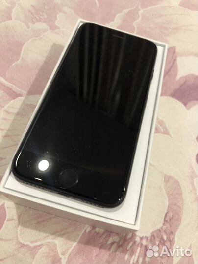 iPhone 7, 32 ГБ