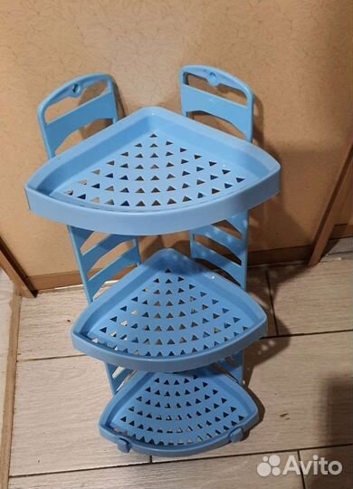 Полка угловая новая