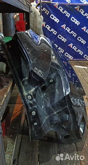 Крыло заднее правое mazda demio 2014