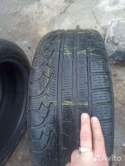 Pirelli Winter Sottozero 210 Serie II 215/50 R17