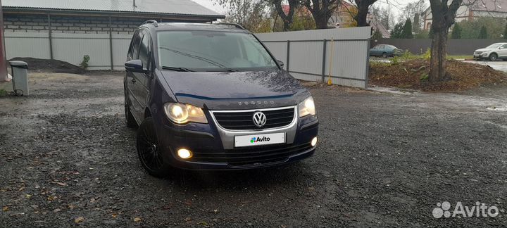 Volkswagen Touran 1.4 AMT, 2009, 288 100 км