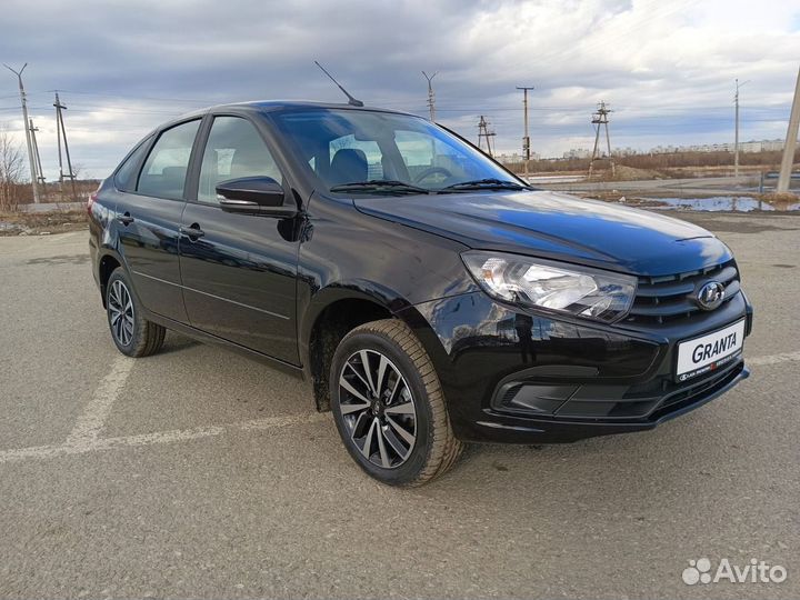 ВАЗ (LADA) Granta 1.6 MT, 2024