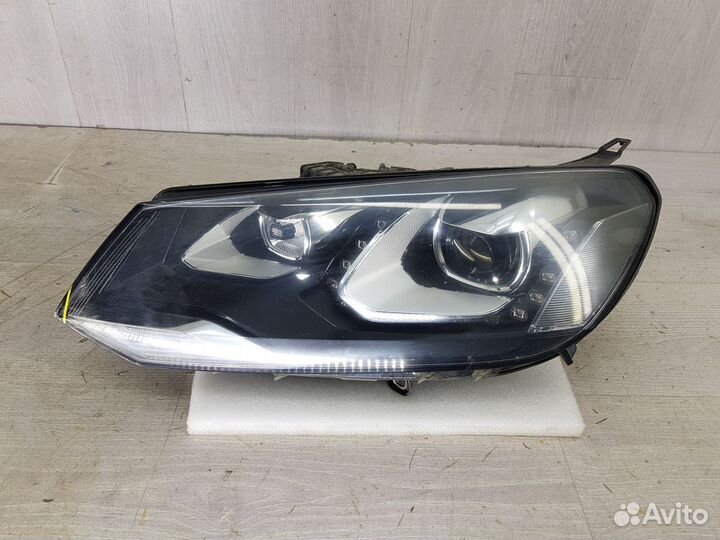 Фара левая Volkswagen Touareg