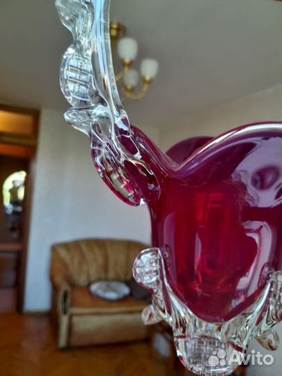 Стекло гутное. Ваза СССР. Винтаж