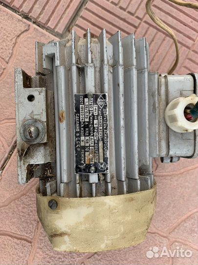 Электродвигатель асинхронный