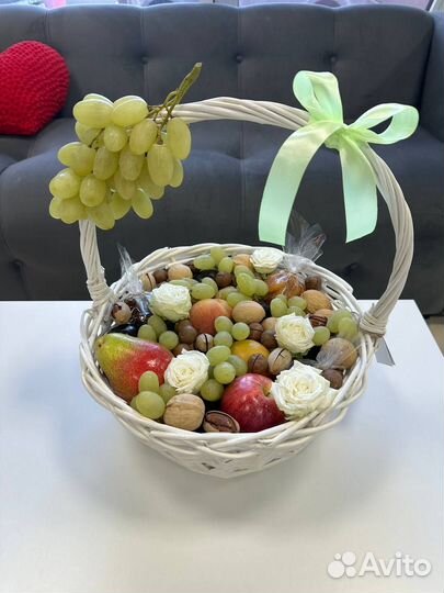 Фруктовая корзина