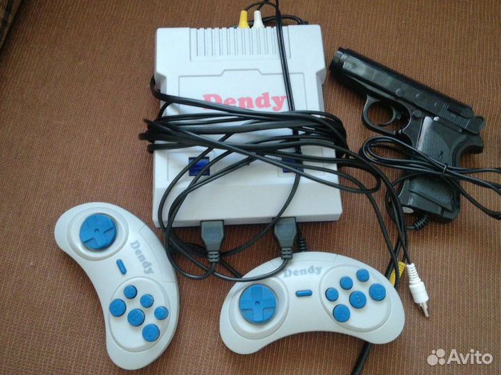 Игровая приставка dendy 90х