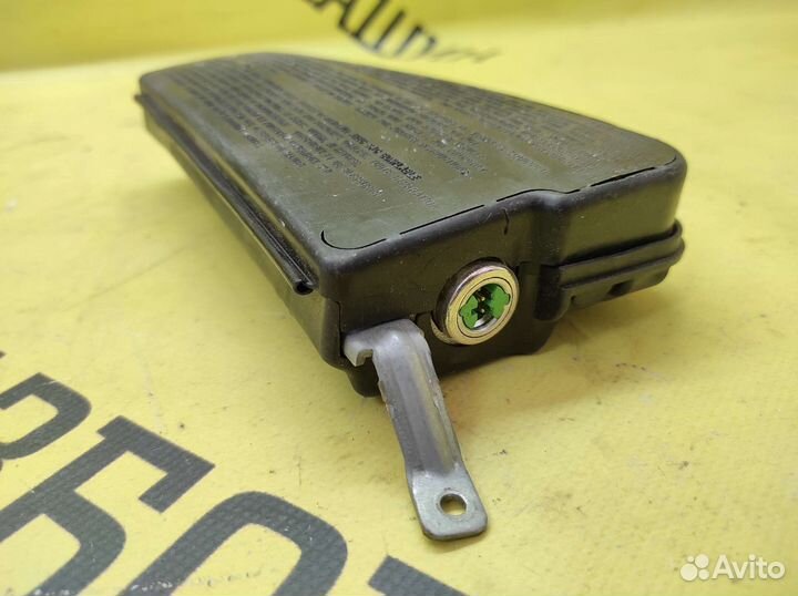 Подушка безопасности в сиденье правая Mercedes 164