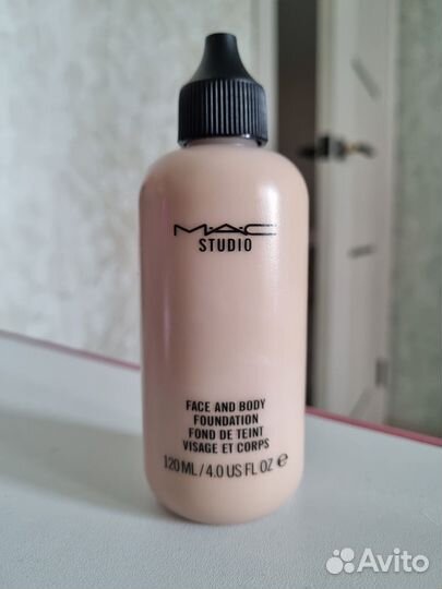 Крем тональный MAC. Пудра MAC