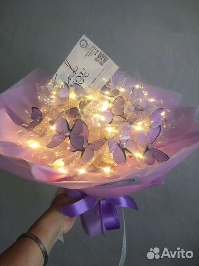 Букет фиолетовый из бабочек