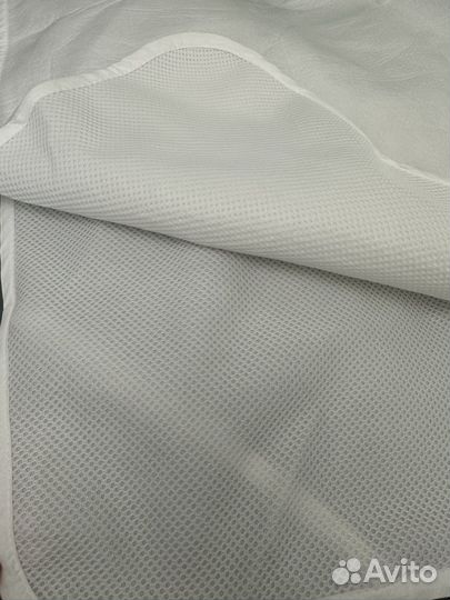 Наматрасник непромокаемый