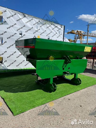 Разбрасыватель удобрений Оптсельмаш Фермер, 2024