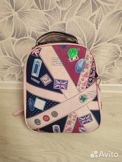 Школьный рюкзак