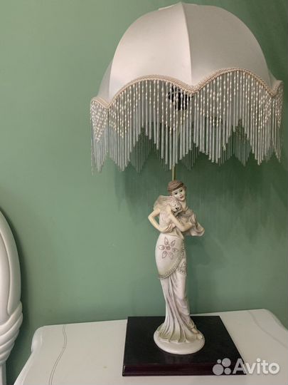 Лампа абажур прикроватная