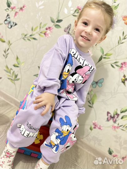 Костюм zara для девочки новый