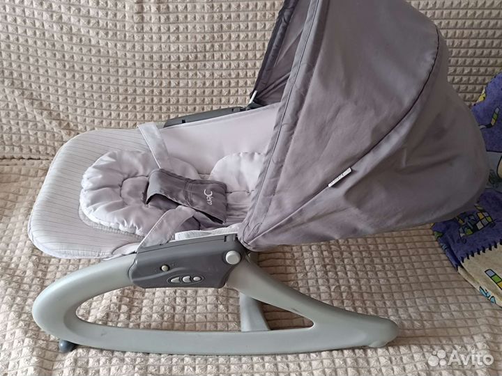 Шезлонг детский