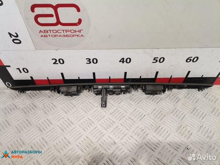 Ручка крышки багажника Volvo S60 2 2012 31391197