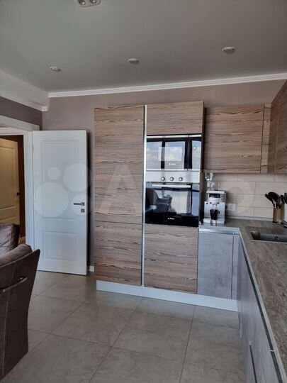 3-к. квартира, 95 м², 11/17 эт.