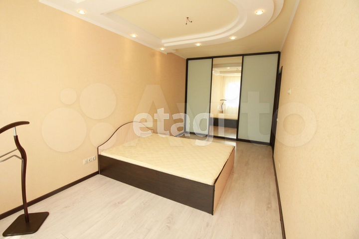 2-к. квартира, 65 м², 14/16 эт.