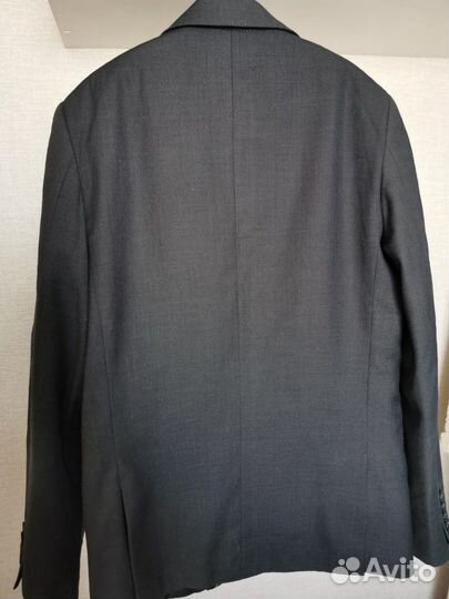 Продаю школьный костюм Gulliver