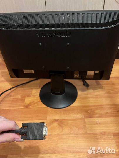 Монитор Viewsonic