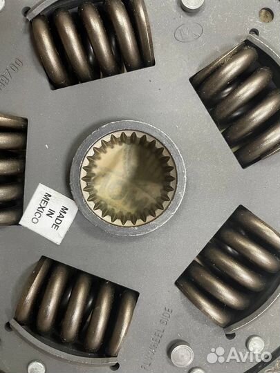 Комплект сцепления Chevrolet Camaro 24271358