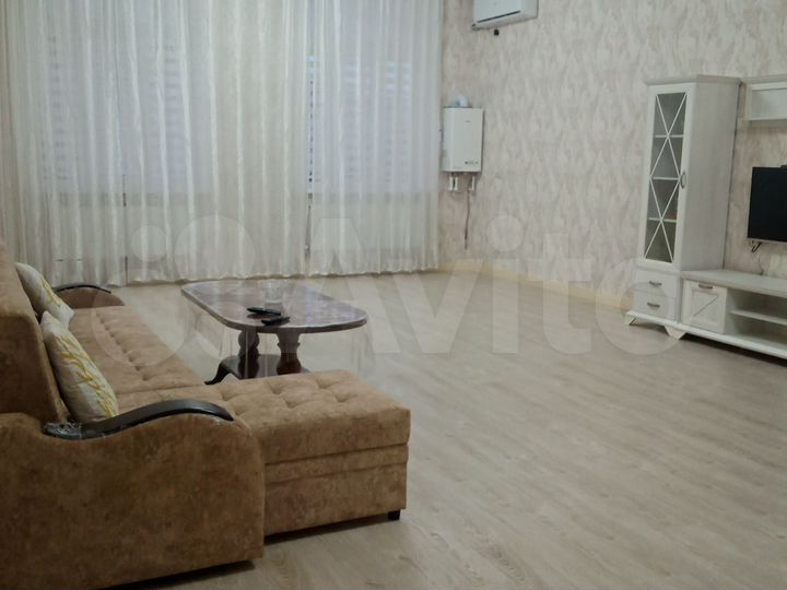 3-к. квартира, 120 м², 2/3 эт.