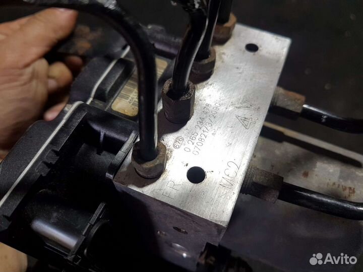 Блок abs Mazda CX-7 (2006-2012)