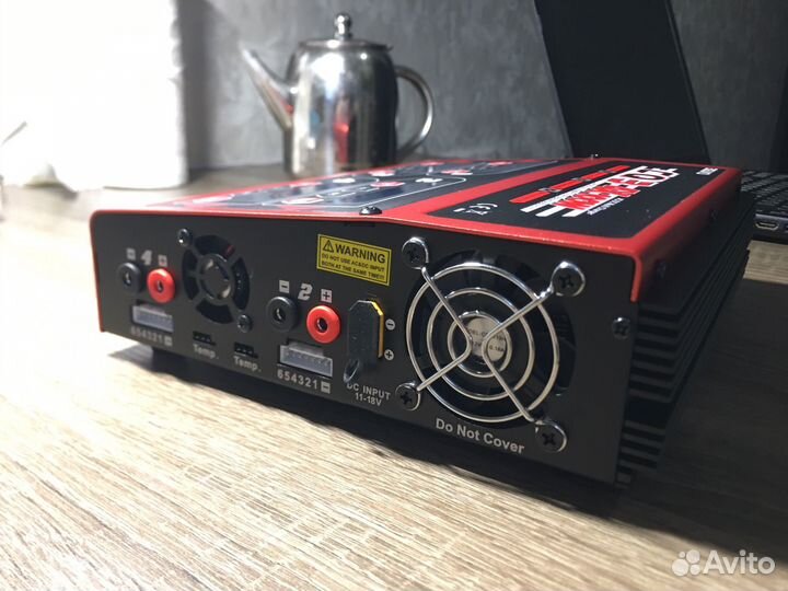 EV-Peak CQ3 400W 4-канальное зарядное устройство