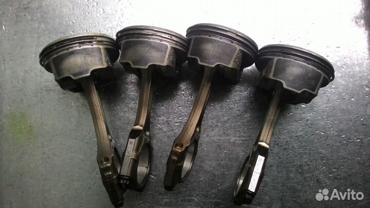 Поршень шатун FB25 Subaru forester Субару Форесте