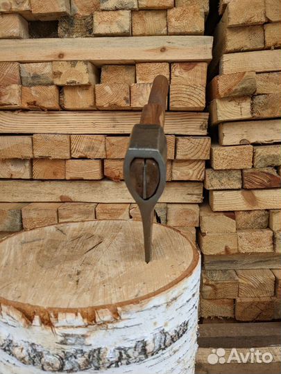 Топор кованый
