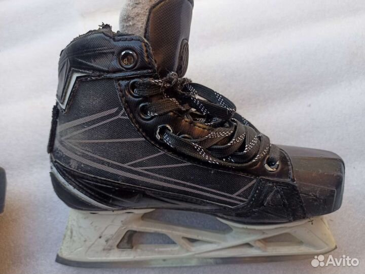 Вратарские детские хоккейные коньки bauer 170 YTH