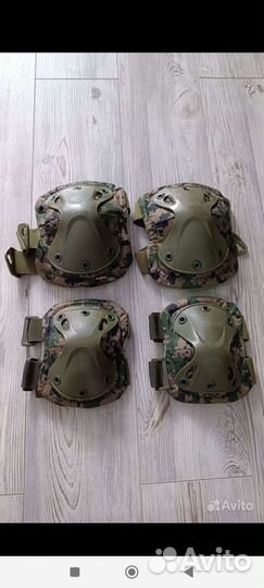 Тактические перчатки, очки, наколенники