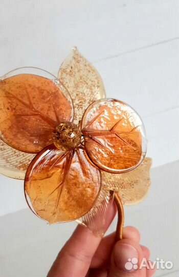 Цветок стеклянный