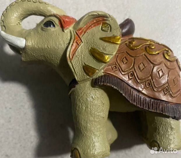 Статуэтка слоник