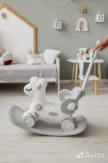 Качалка-беговел