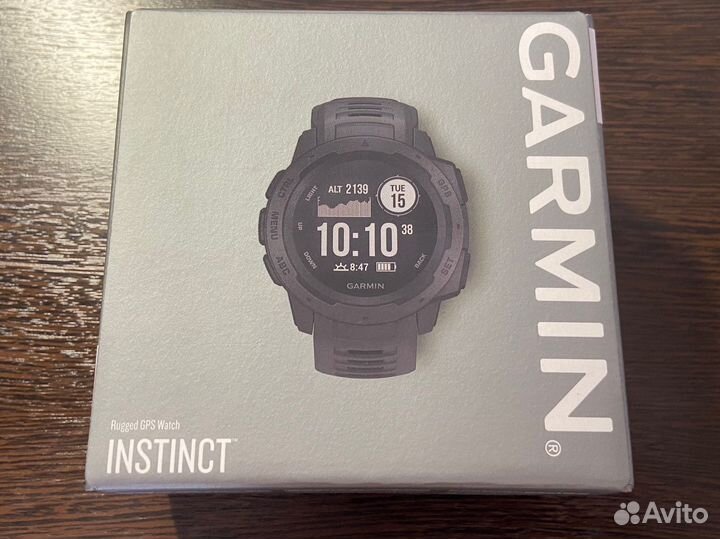 Часы Garmin instinct