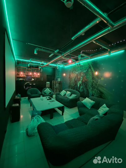 Действующая кальянная, лаундж бар