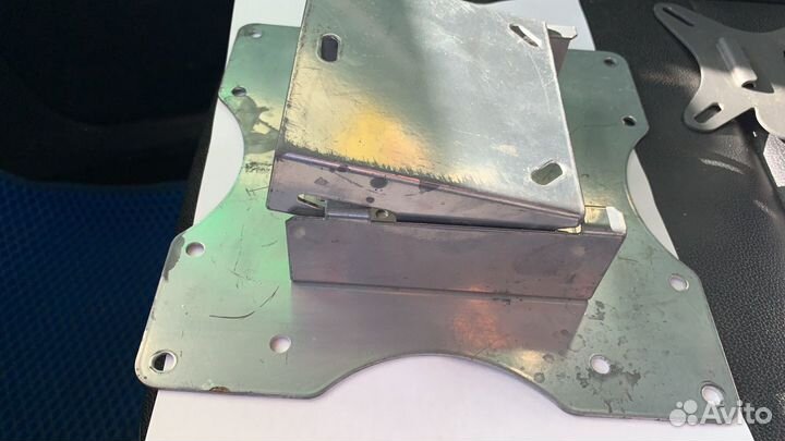 Кронштейны для монитора(или маленькие Тв)