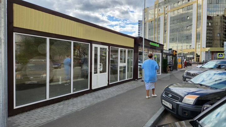 Торговая площадь, 32 м²