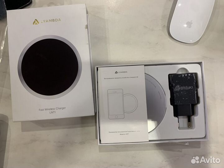 Беспроводная зарядка Lyambda