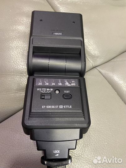 Зеркальный фотоаппарат nikon