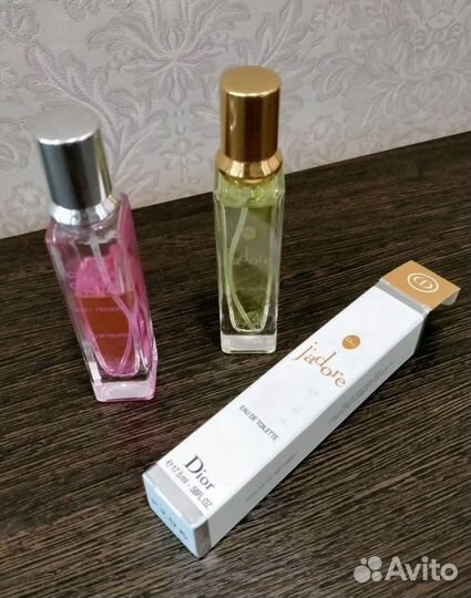 Духи Jadore. Chanel