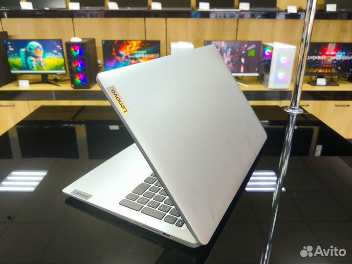 Мощный ноутбук/15,6