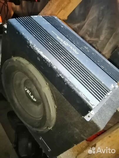 Активный сабвуфер