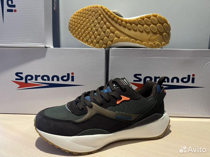 Кроссовки мужские Sprandi