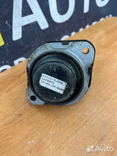 Подушка двигателя Kia Mohave 1 D6EB 2008-2019