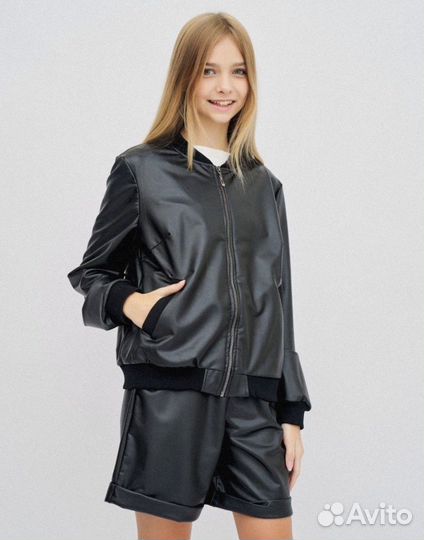 Костюм из экокожи подростковый