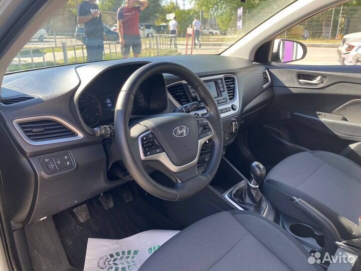 Hyundai Solaris 1.4 МТ, 2018, 121 000 км